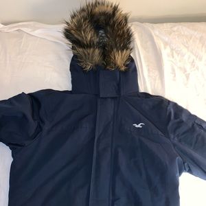 Hollis tee All-Weather Winter Coat